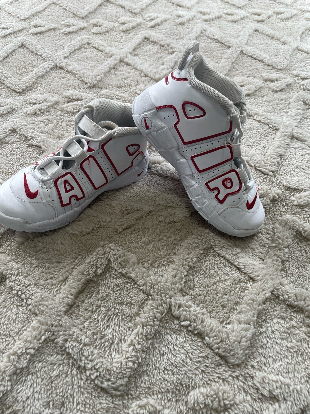 Nike AIR  More Uptempo ~ White Varsity Red Sneaker Sz  US 9 C Toddler